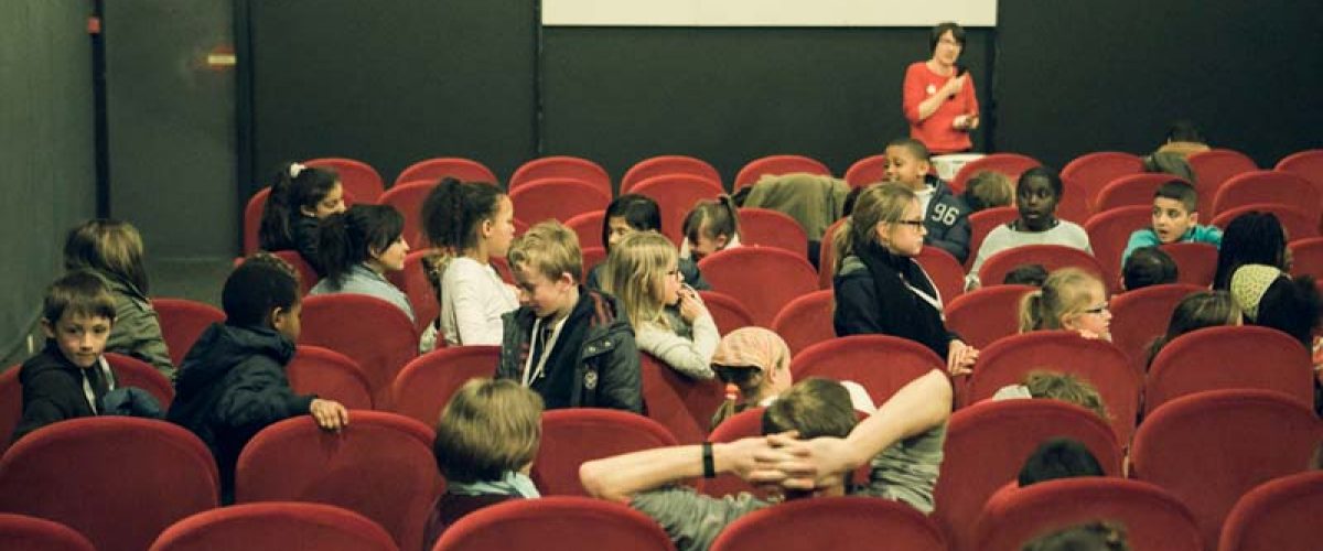 Goûters de l’écran : séance spéciale pour les plus petits. Au programme : "Papa je suis une zombie" de Ricardo Ramón et Joan Espinach, projection suivie d’un goûter pour les petits gourmands…