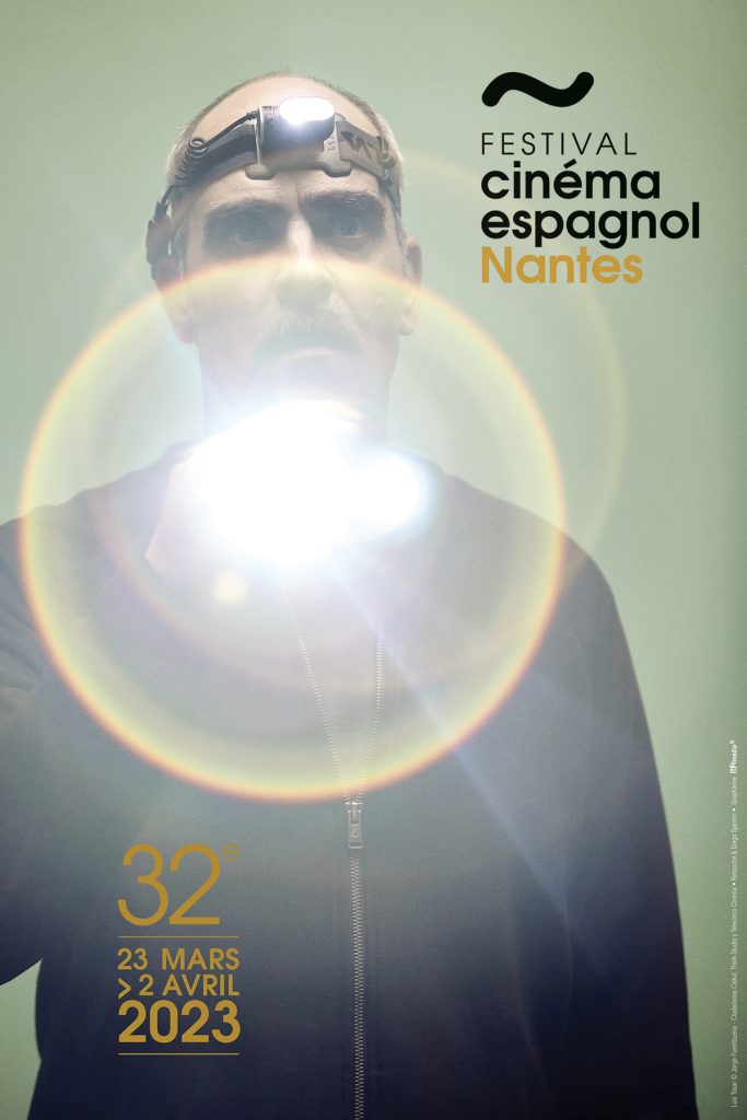 Affiche du 32e Festival du Cinéma Espagnol de Nantes avec l'acteur Luis Tosar - 23 mars > 2 avril 2023